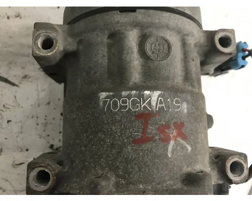 INTERNATIONAL 5600I Air Conditioner Compressor