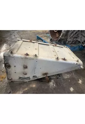 INTERNATIONAL 5600I Battery Box