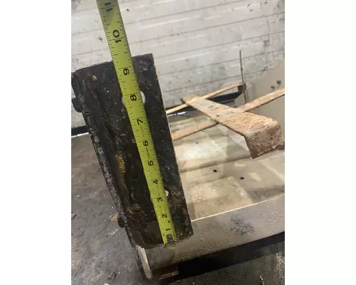 INTERNATIONAL 5600I Battery Box
