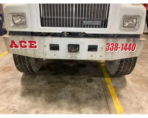 INTERNATIONAL 5600I Bumper Assembly, Front