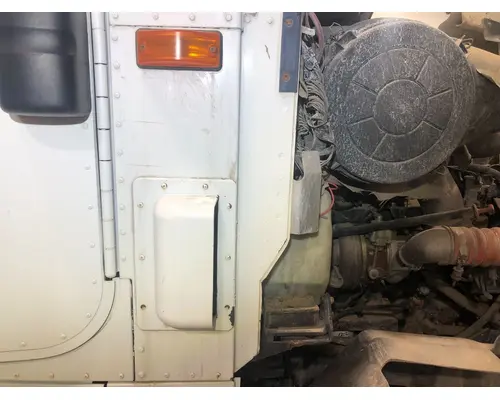 INTERNATIONAL 5600I Cab Assembly