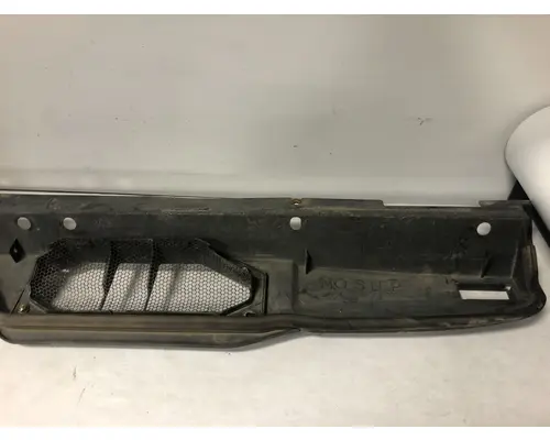 INTERNATIONAL 5600I Cab Assembly