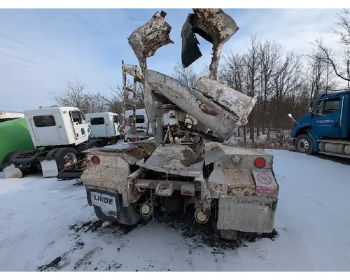 INTERNATIONAL 5600I Complete Vehicle