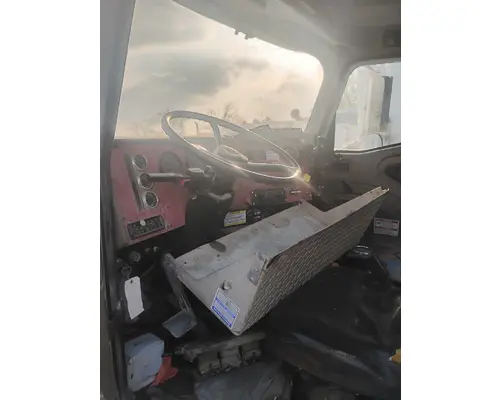 INTERNATIONAL 5600I Complete Vehicle