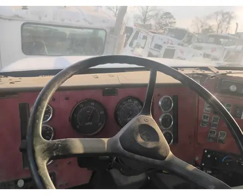 INTERNATIONAL 5600I Complete Vehicle