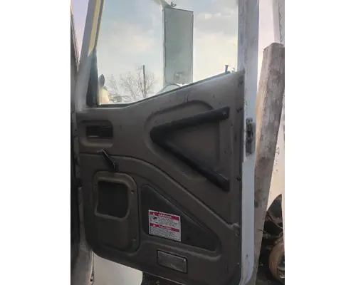 INTERNATIONAL 5600I Complete Vehicle