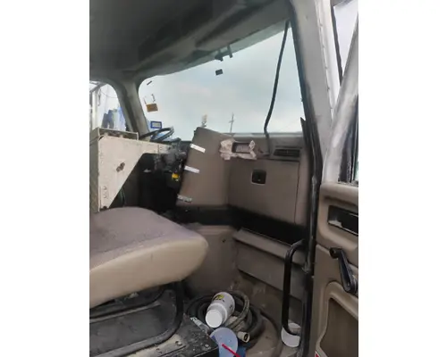 INTERNATIONAL 5600I Complete Vehicle