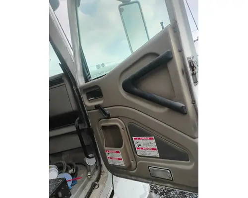 INTERNATIONAL 5600I Complete Vehicle