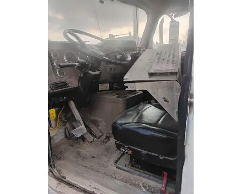 INTERNATIONAL 5600I Complete Vehicle