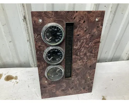 INTERNATIONAL 5600I Dash Assembly