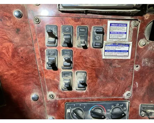 INTERNATIONAL 5600I Dash Assembly