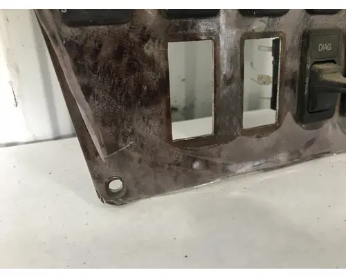 INTERNATIONAL 5600I Dash Assembly