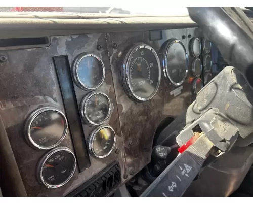 INTERNATIONAL 5600I Dash Assembly