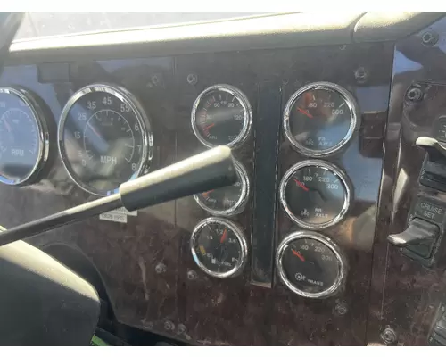 INTERNATIONAL 5600I Dash Assembly