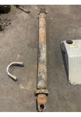 INTERNATIONAL 5600I Drive Shaft, Front