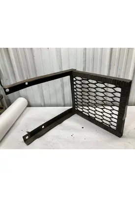 INTERNATIONAL 5600I Engine Brackets, Misc.