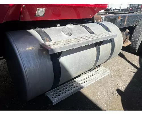 INTERNATIONAL 5600I Fuel Tank