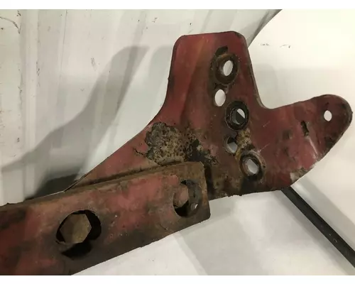 INTERNATIONAL 5600I Hood Hinge
