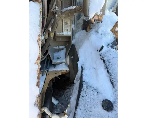 INTERNATIONAL 5600I Inner Fender