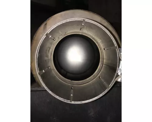 INTERNATIONAL 5600I Muffler