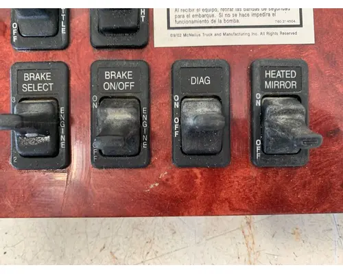 INTERNATIONAL 5600 Dash  Console Switch