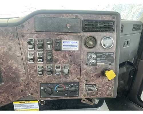 INTERNATIONAL 5600i Cab