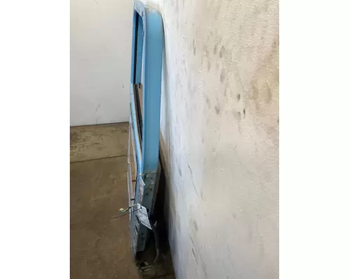 INTERNATIONAL 5600i Door Assembly, Front