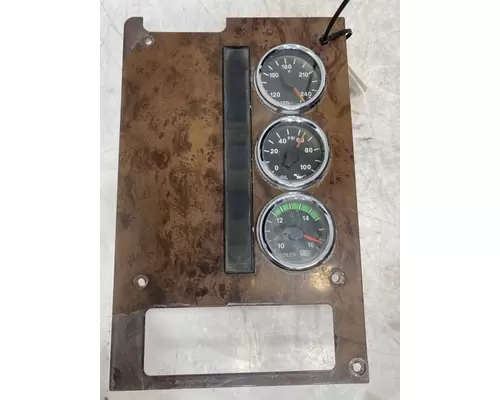 INTERNATIONAL 5600i Gauge Panel