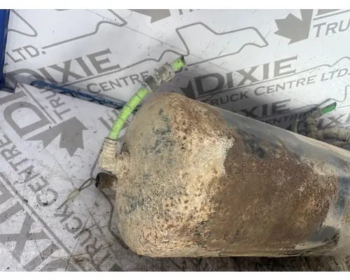 INTERNATIONAL 5900I Air Tank