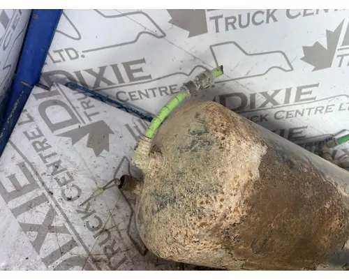 INTERNATIONAL 5900I Air Tank