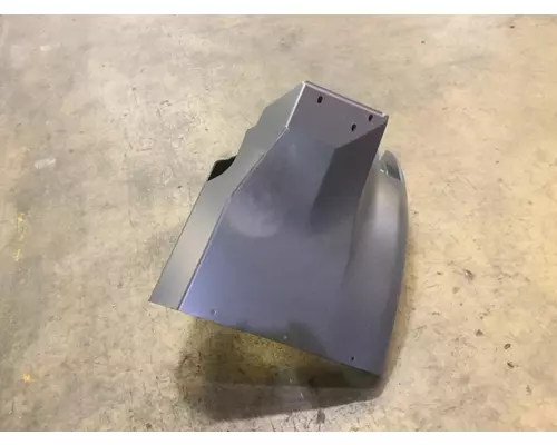 INTERNATIONAL 5900I Fender Extension