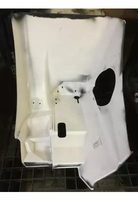 INTERNATIONAL 5900I Fender Extension