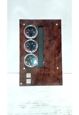 INTERNATIONAL 5900I Instrument Cluster
