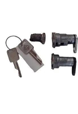 INTERNATIONAL 5900I LATCH/LOCK/LEVER