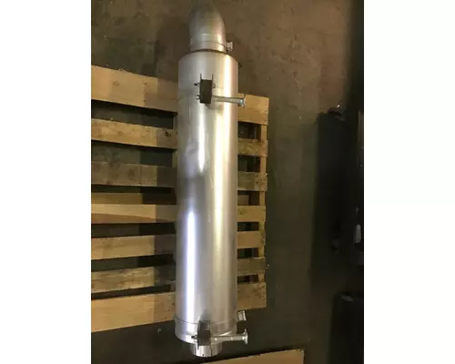 INTERNATIONAL 5900I Muffler
