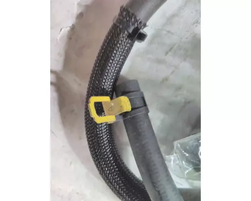 INTERNATIONAL 5900I Radiator Overflow Bottle