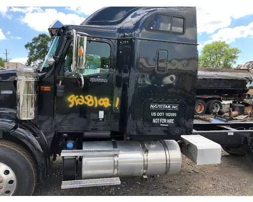 INTERNATIONAL 5900 Fender Extension