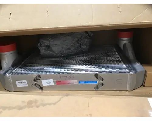 INTERNATIONAL 5900i Charge Air Cooler (ATAAC)