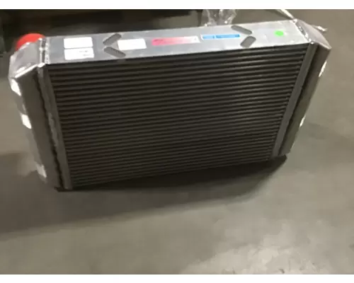INTERNATIONAL 5900i Charge Air Cooler (ATAAC)