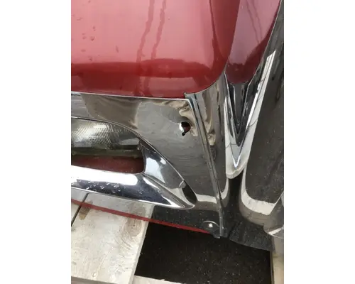 INTERNATIONAL 5900i Hood