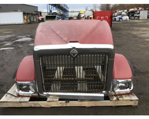 INTERNATIONAL 5900i Hood