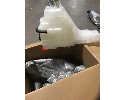 INTERNATIONAL 5900i Radiator Overflow Bottle