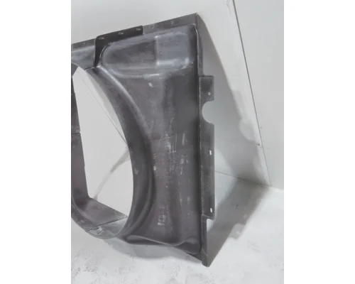 INTERNATIONAL 5900i Radiator Shroud