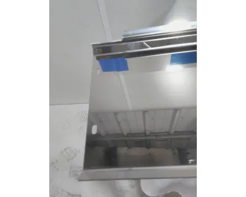 INTERNATIONAL 5900i Side Fairing