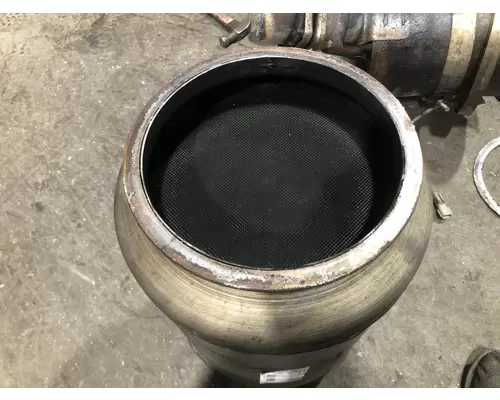 INTERNATIONAL 6.0 Exhaust DPF Assembly