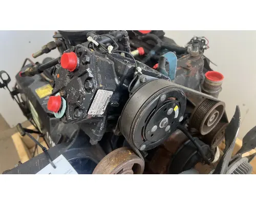 INTERNATIONAL 7.3 DIESEL Engine Assembly