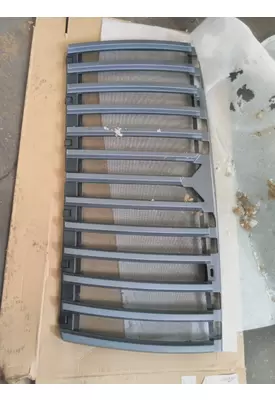 INTERNATIONAL 7100 GRILLE