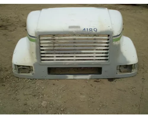 INTERNATIONAL 7100 Hood