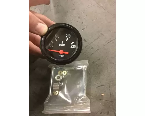 INTERNATIONAL 7100 Instrument Cluster