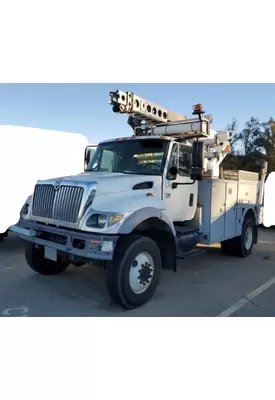 INTERNATIONAL 7300 4x4 Vehicle For Sale